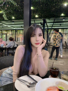 Chaiyaporn (18)