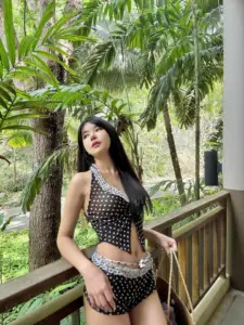 แบมบู แมงปอ ลุครีสอร์ตธรรมชาติ โทนภาพสดใส